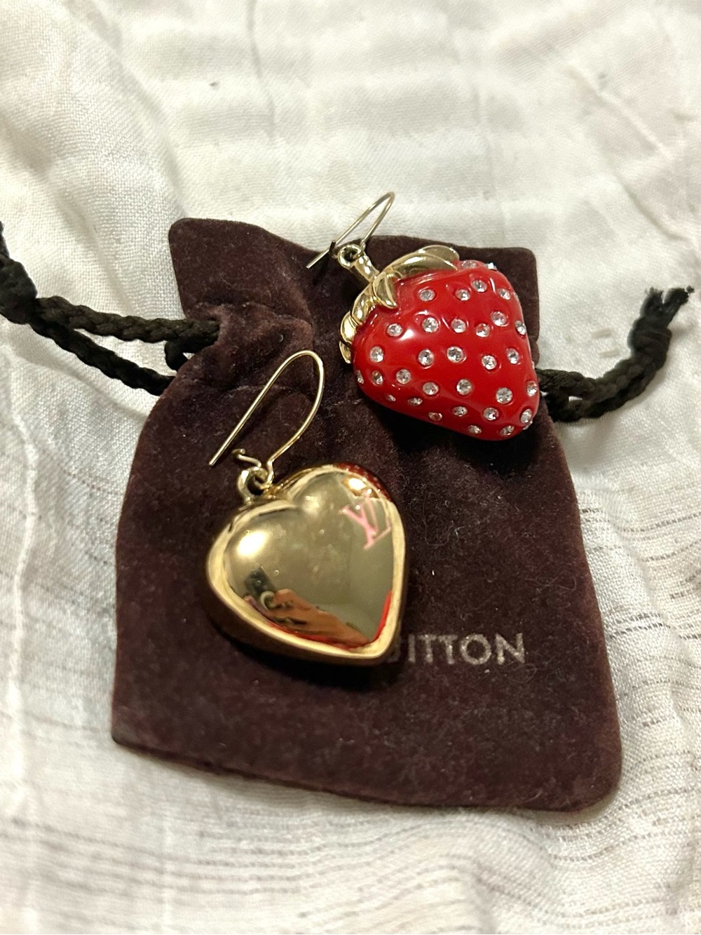 Authentic Louis Vuitton Fraises Strawberry Heart Earrings (Model M64922)